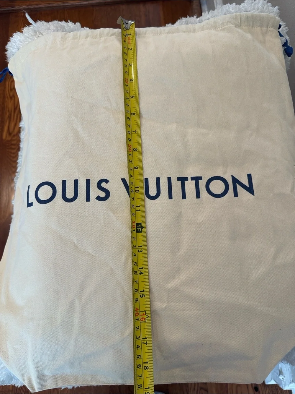 Louis Vuitton authentic louis